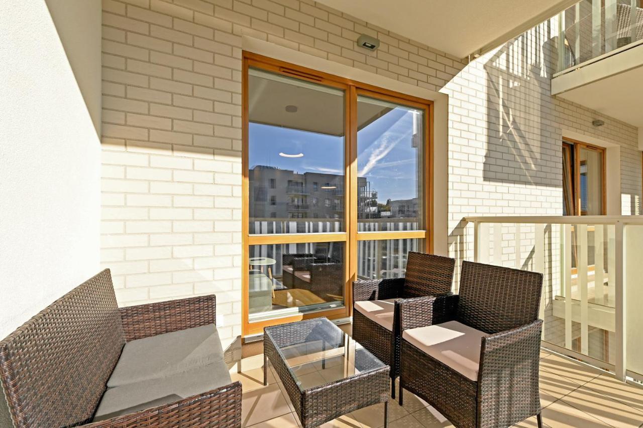 Holiday Apartment Near The Sea - Free Private Parking Gdansk Ngoại thất bức ảnh